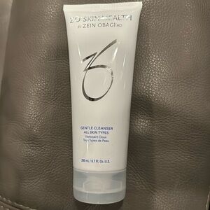 ZO Skin Health Gentle Cleanser 6.7 oz Exp 10/24